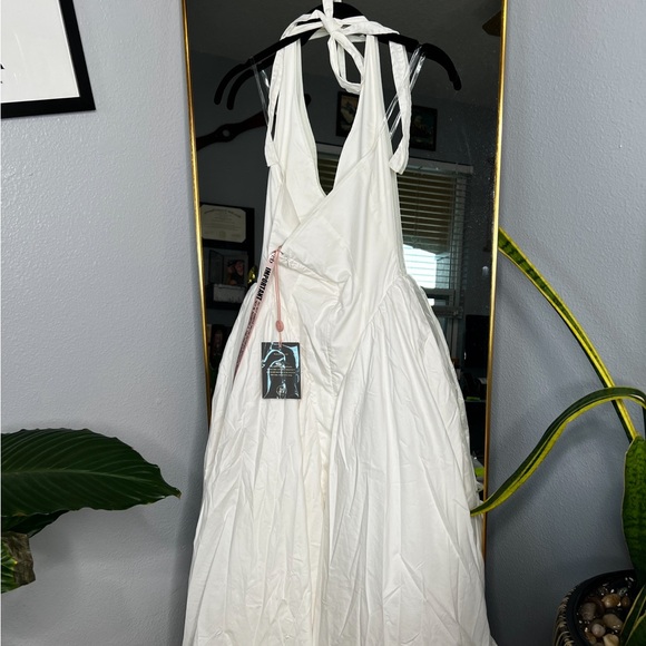 House of CB 'Marilyn' White Cotton Halter Midi Sundress NWOT - Picture 8 of 10